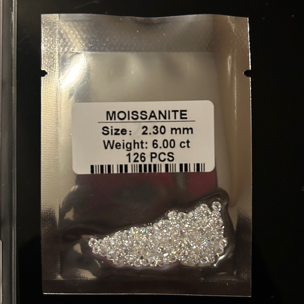 Moissanite Gemstones 6.00 ct